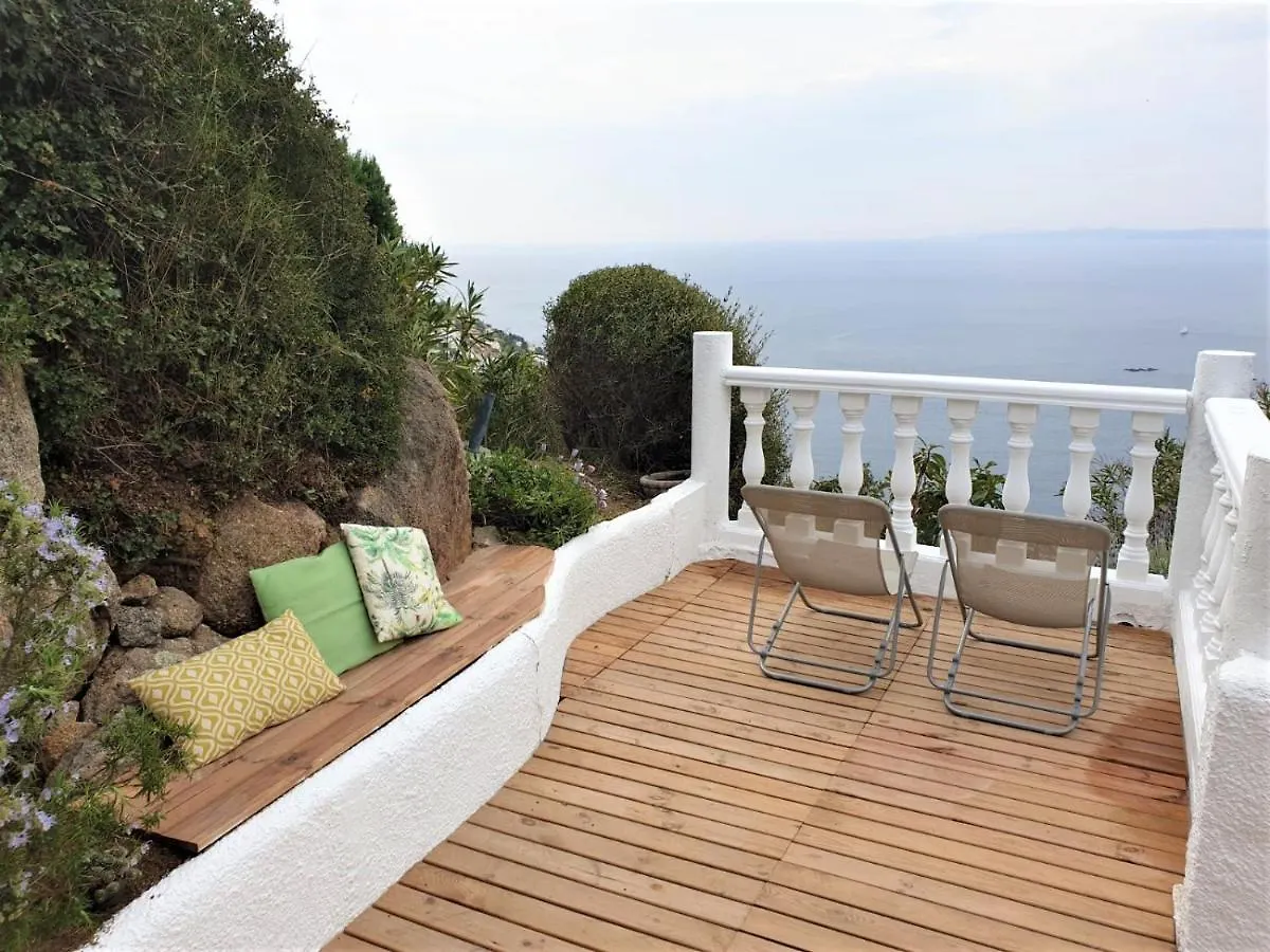 Casita En Roses Con Vistas Impresionantes Del Mar Y La Montana Villa