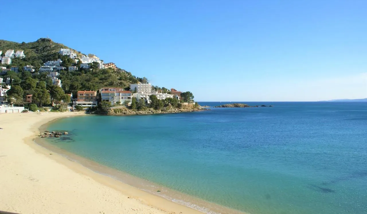 Casita En Roses Con Vistas Impresionantes Del Mar Y La Montana Villa 0*,  Spain