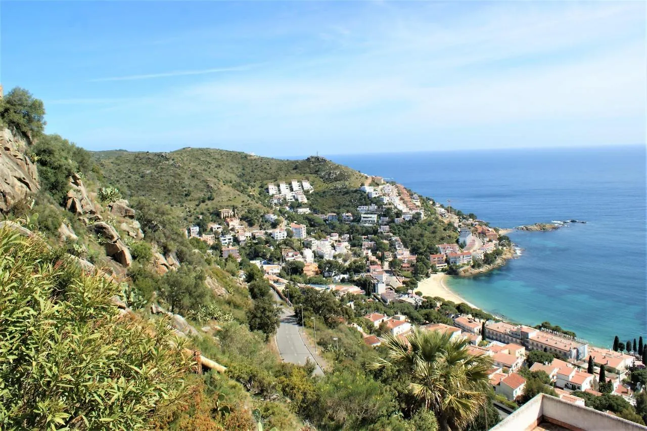 Casita En Roses Con Vistas Impresionantes Del Mar Y La Montana Villa