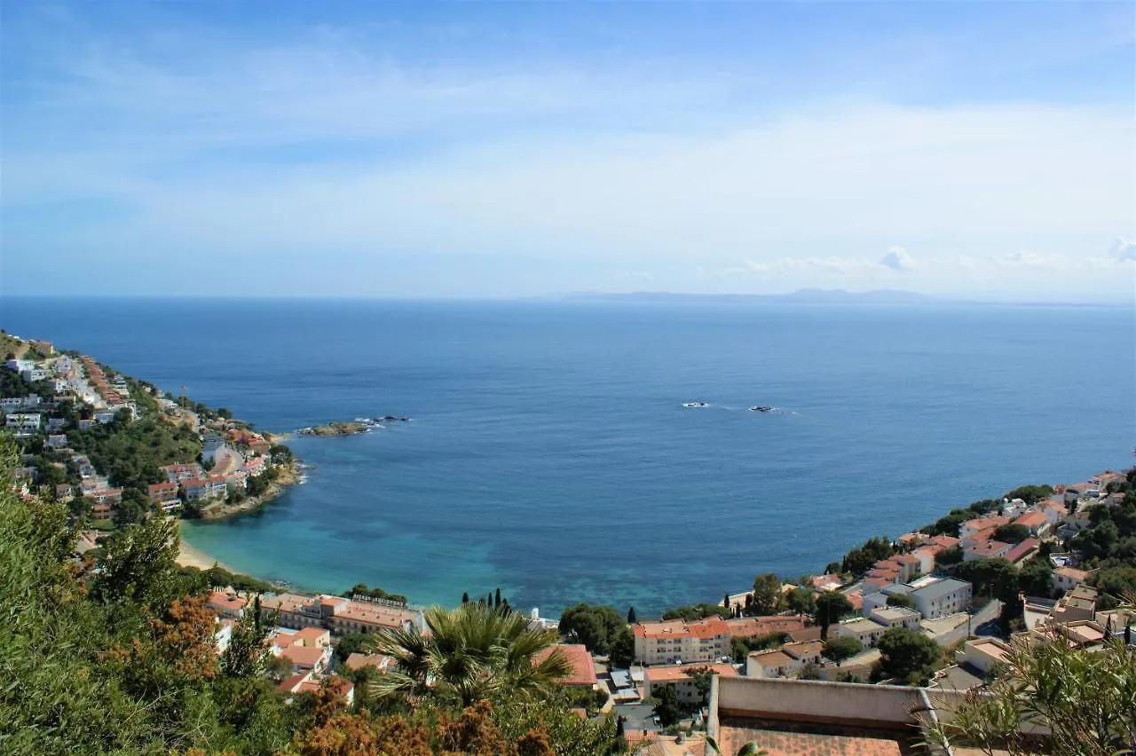 Casita En Roses Con Vistas Impresionantes Del Mar Y La Montana Villa Holiday home